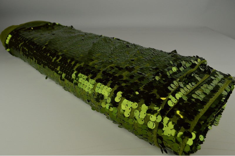 XL paillettenstof op rol – grote pailletten – Mosgroen